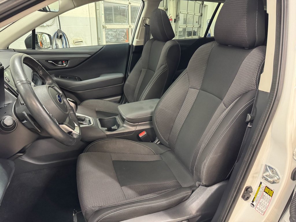 2023 Subaru Outback TOURING, TOIT, CARPLAY, BANCS CHAUFF, ECRAN 11.6 in Charlemagne, Quebec - 12 - w1024h768px