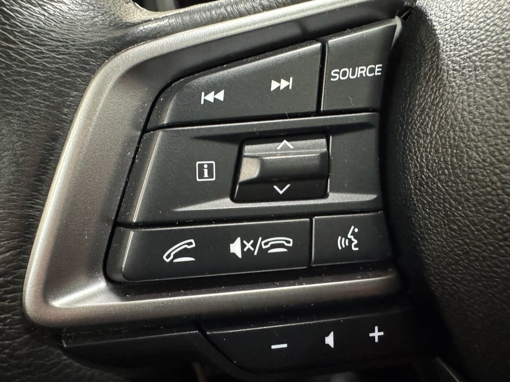 Subaru Outback LIMITED, CUIR, TOIT, CARPLAY, BANCS CHAUFF, CAM 2023 à Charlemagne, Québec - 16 - w1024h768px