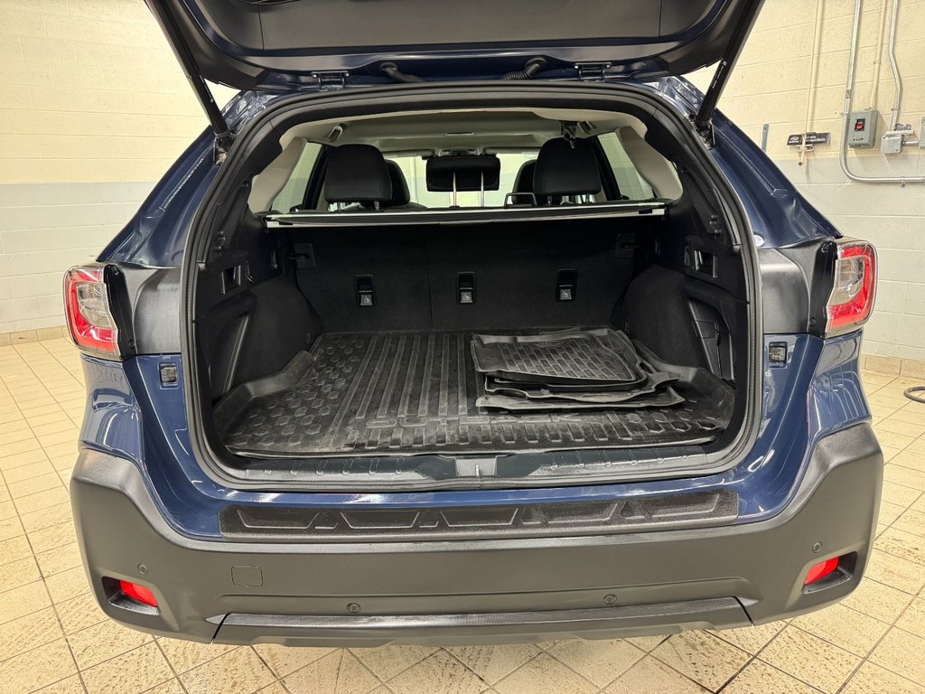 Subaru Outback ONYX, CAMÉRA DE RECUL, BANC ET VOLANT CHAUFFANT, 2023 à Charlemagne, Québec - 9 - w1024h768px