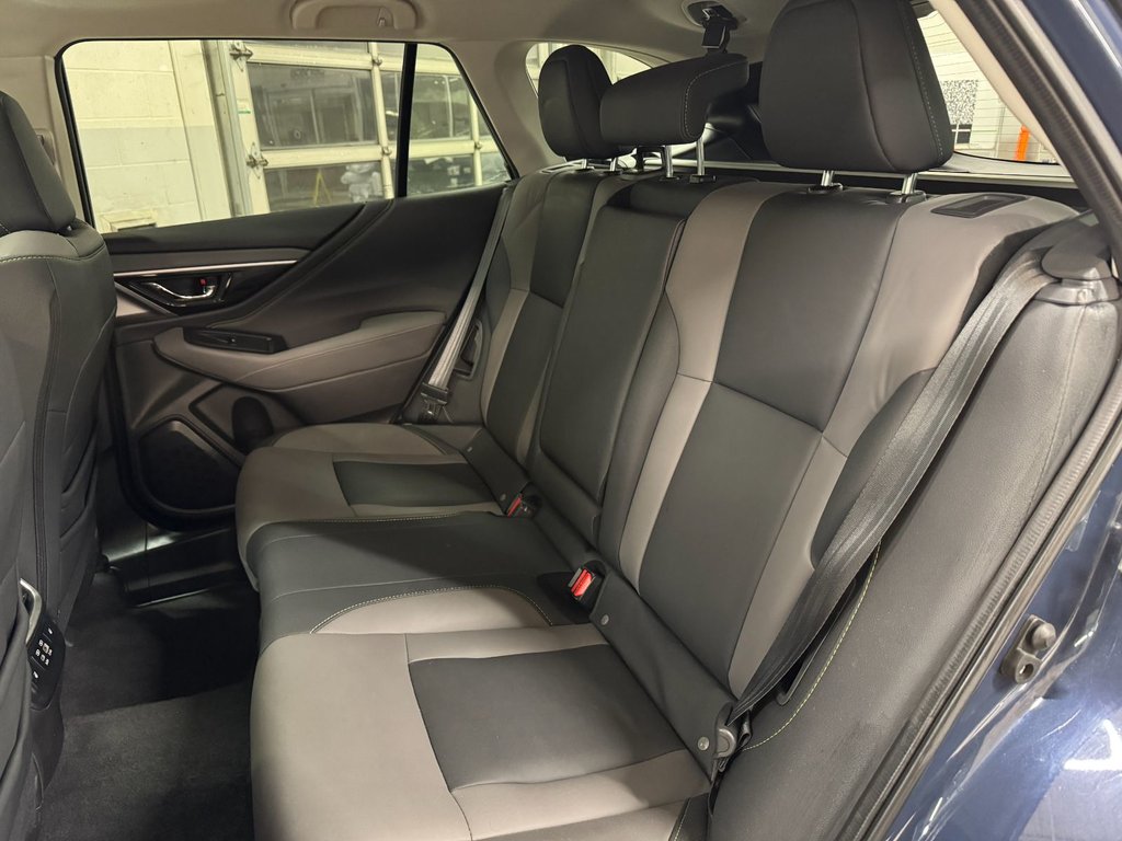 Subaru Outback ONYX, CAMÉRA DE RECUL, BANC ET VOLANT CHAUFFANT, 2023 à Charlemagne, Québec - 10 - w1024h768px
