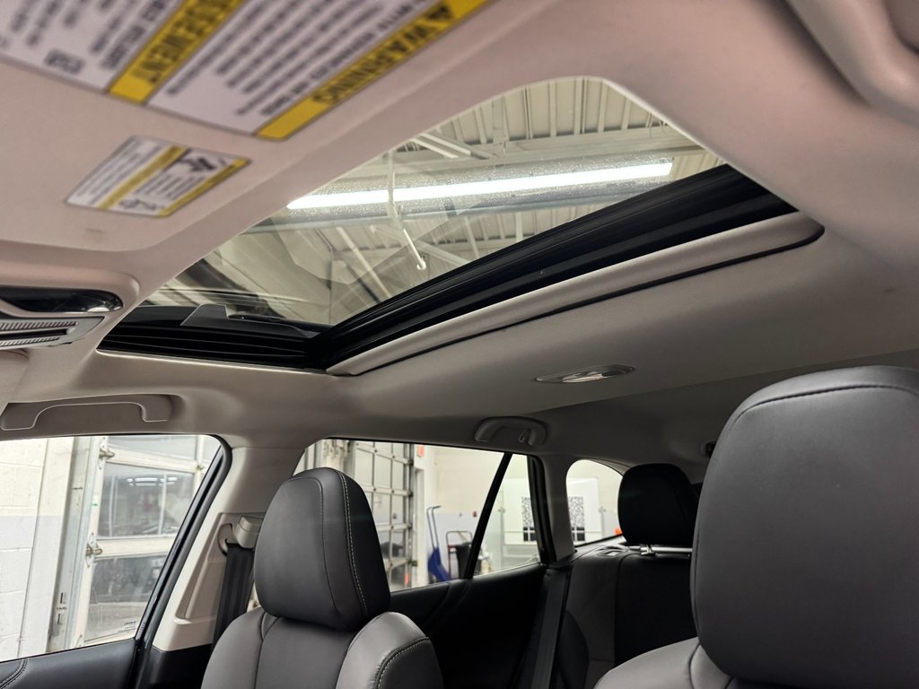 Subaru Outback ONYX, CAMÉRA DE RECUL, BANC ET VOLANT CHAUFFANT, 2023 à Charlemagne, Québec - 13 - w1024h768px