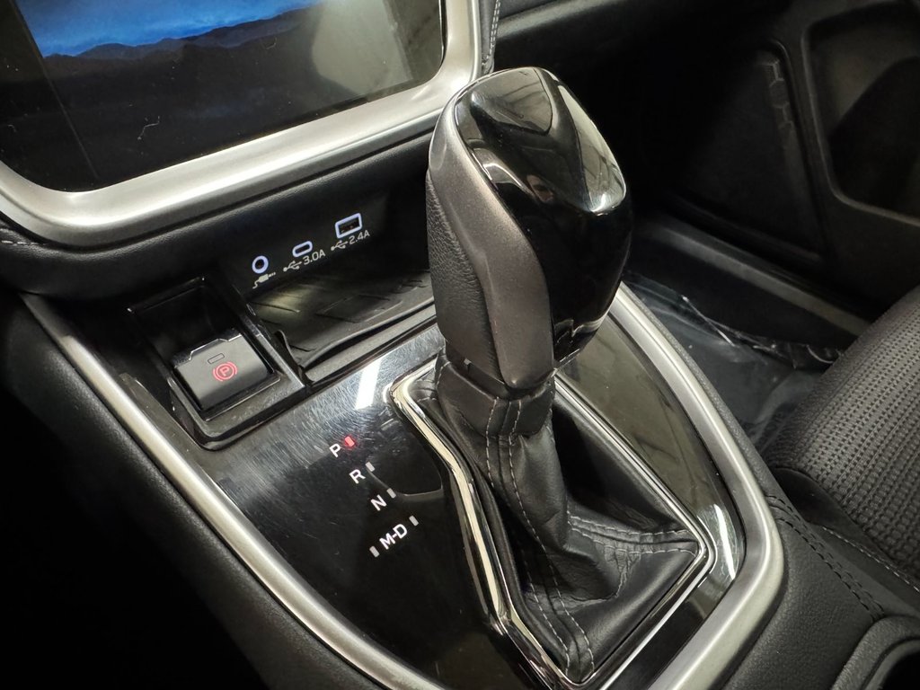 Subaru Outback TOURING, TOIT, ECRAN 11.6, CARPLAY, BANCS CHAUFF 2023 à Charlemagne, Québec - 14 - w1024h768px