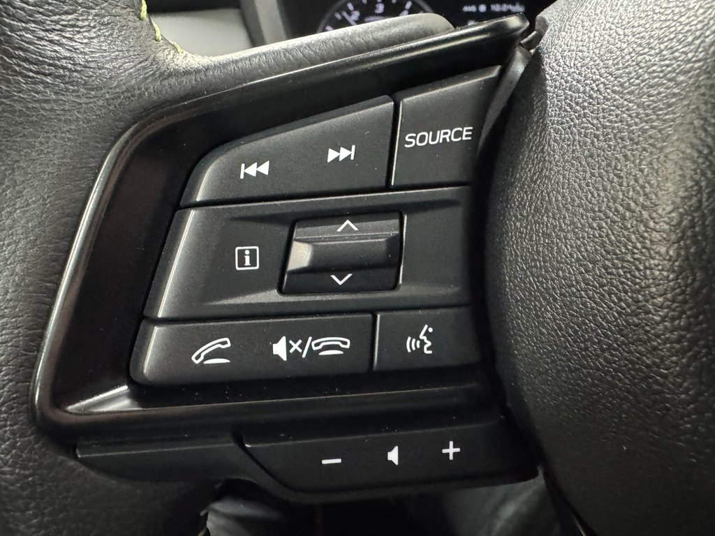 2024 Subaru Outback ONYX, TOIT, ECRAN 11.6, CARPLAY, BANCS CHAUFF,CAM in Charlemagne, Quebec - 19 - w1024h768px