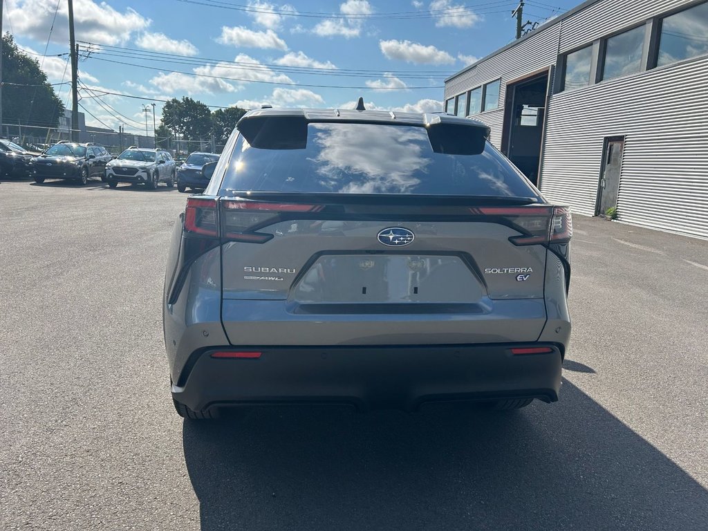 SOLTERRA AWD with Luxury Package 2024 à Charlemagne, Québec - 3 - w1024h768px