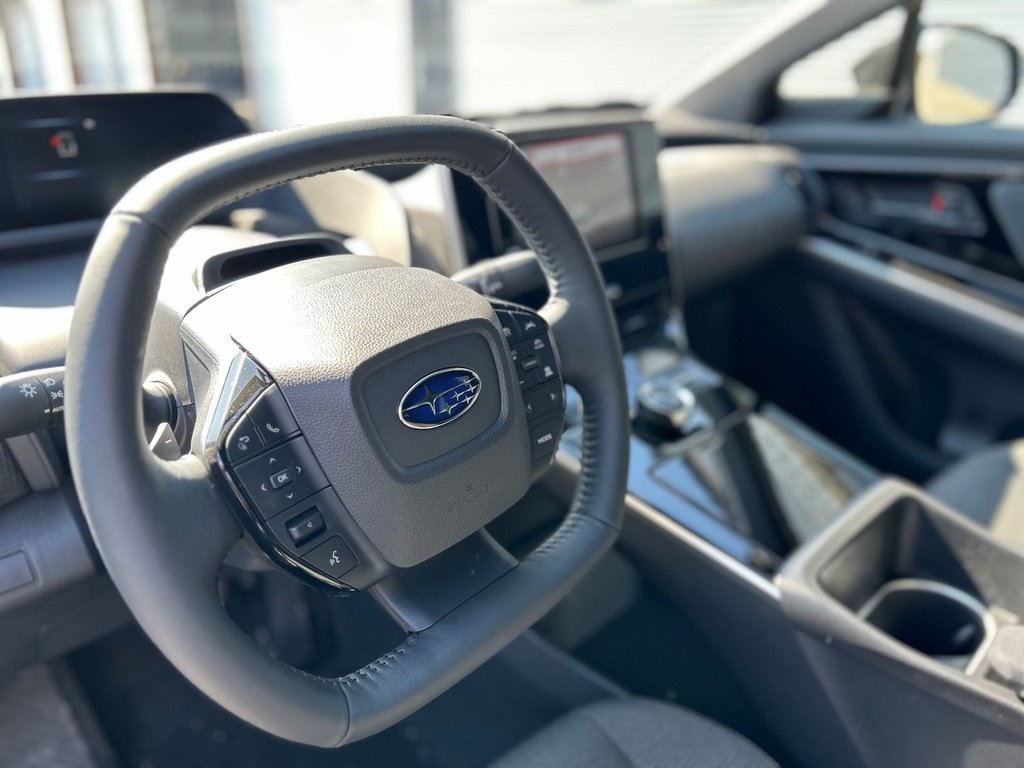 Subaru SOLTERRA AWD 2024 à Charlemagne, Québec - 8 - w1024h768px