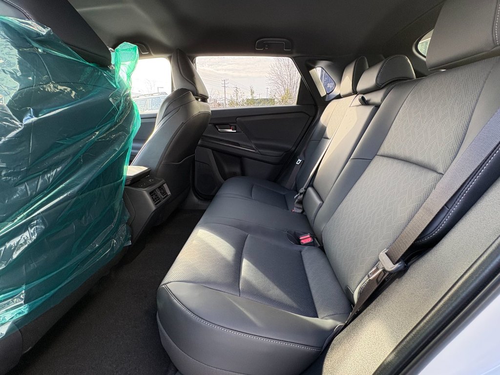 Subaru Solterra AWD Luxury 2026 à Charlemagne, Québec - 6 - w1024h768px