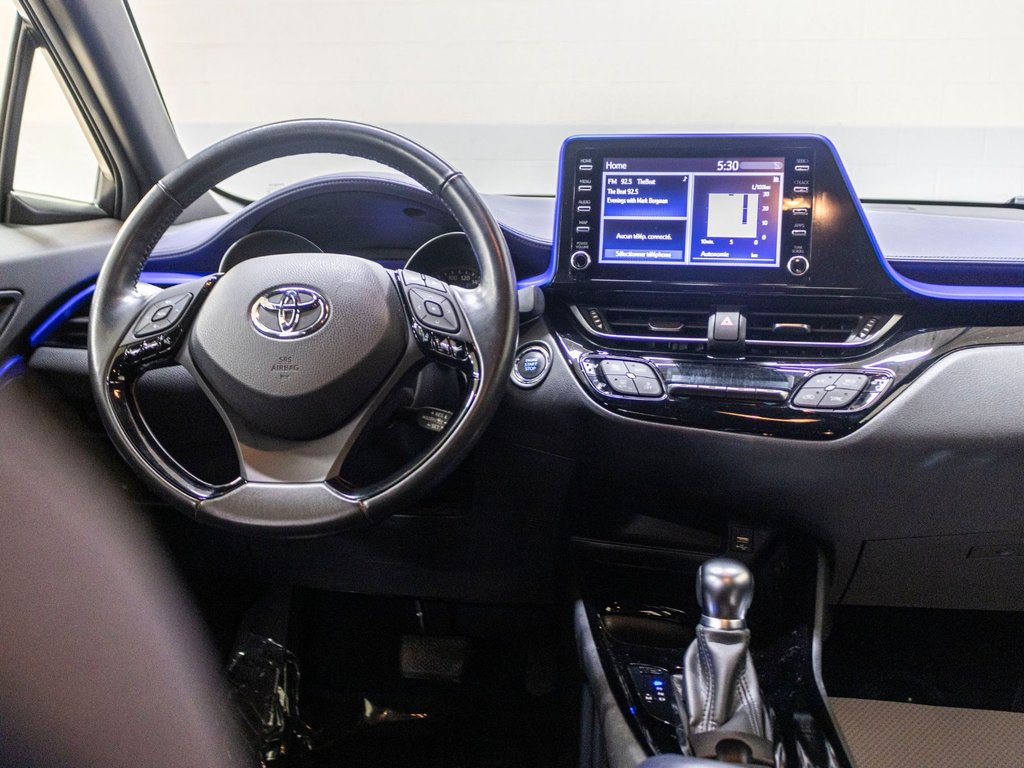 Toyota C-HR LIMITED, CUIR, BLUETOOTH, CAMERA RECUL, BAS KM 2020 à Charlemagne, Québec - 7 - w1024h768px