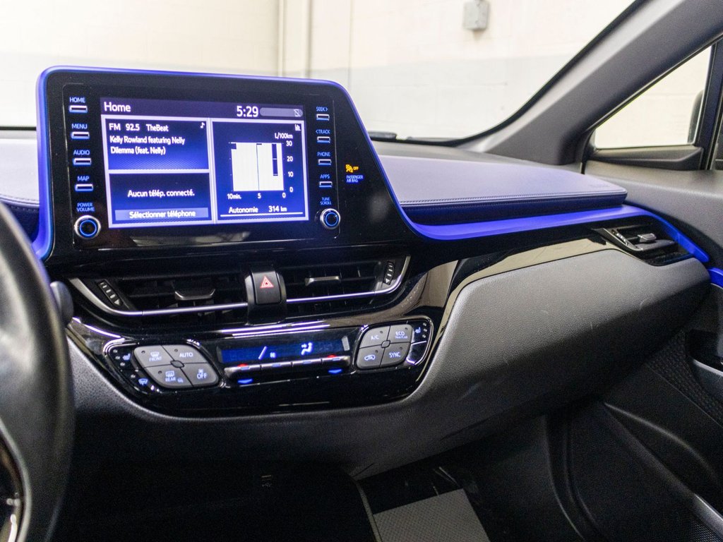 Toyota C-HR LIMITED, CUIR, BLUETOOTH, CAMERA RECUL, BAS KM 2020 à Charlemagne, Québec - 12 - w1024h768px