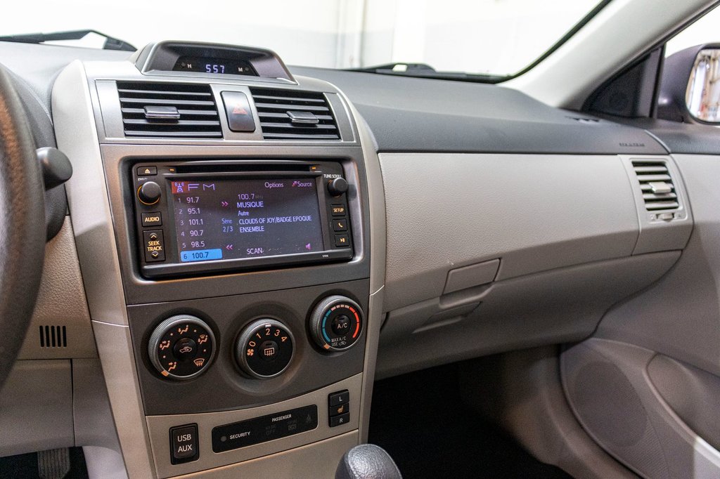 Toyota Corolla LE, BANCS CHAUFF, A/C, VIT ELEC, 1 PROP,JAMAIS ACC 2013 à Charlemagne, Québec - 14 - w1024h768px
