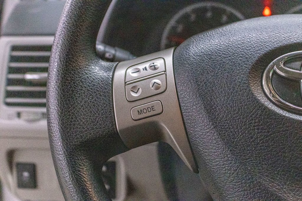 Toyota Corolla LE, BANCS CHAUFF, A/C, VIT ELEC, 1 PROP,JAMAIS ACC 2013 à Charlemagne, Québec - 10 - w1024h768px