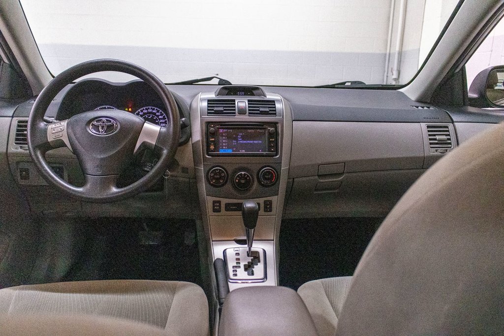 Toyota Corolla LE, BANCS CHAUFF, A/C, VIT ELEC, 1 PROP,JAMAIS ACC 2013 à Charlemagne, Québec - 20 - w1024h768px