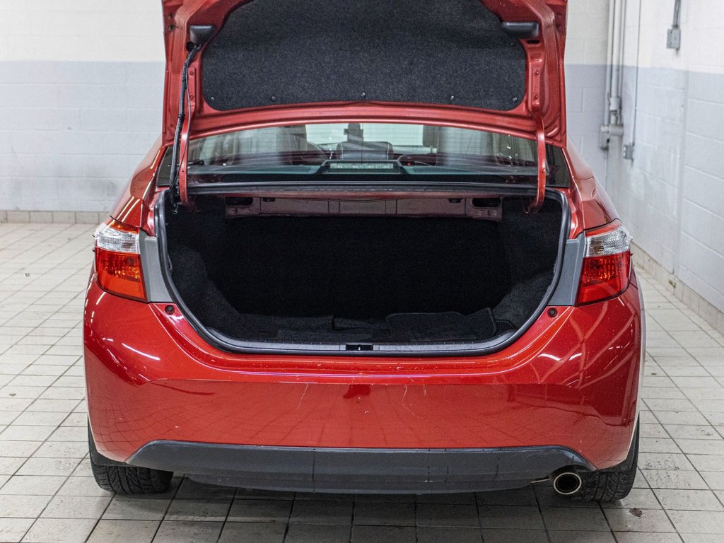 2016 Toyota Corolla S, MANUELLE, TOIT, CUIR, BARRES TOIT, CAM REC, MAG in Saint-Jérôme, Quebec - 29 - w1024h768px