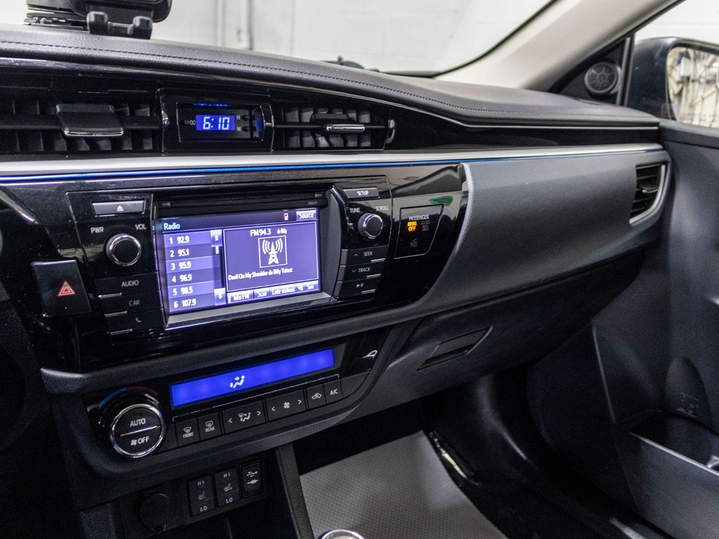 2016 Toyota Corolla S, MANUELLE, TOIT, CUIR, BARRES TOIT, CAM REC, MAG in Saint-Jérôme, Quebec - 12 - w1024h768px