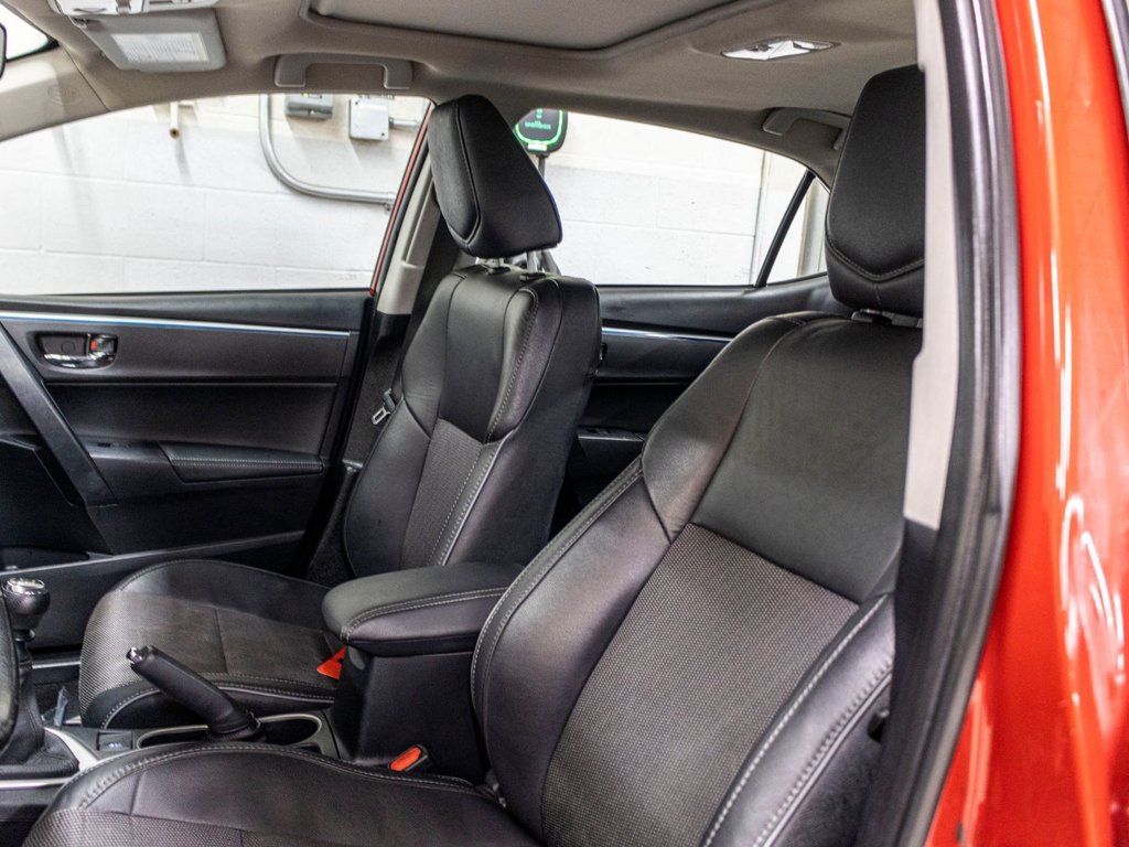 2016 Toyota Corolla S, MANUELLE, TOIT, CUIR, BARRES TOIT, CAM REC, MAG in Saint-Jérôme, Quebec - 24 - w1024h768px