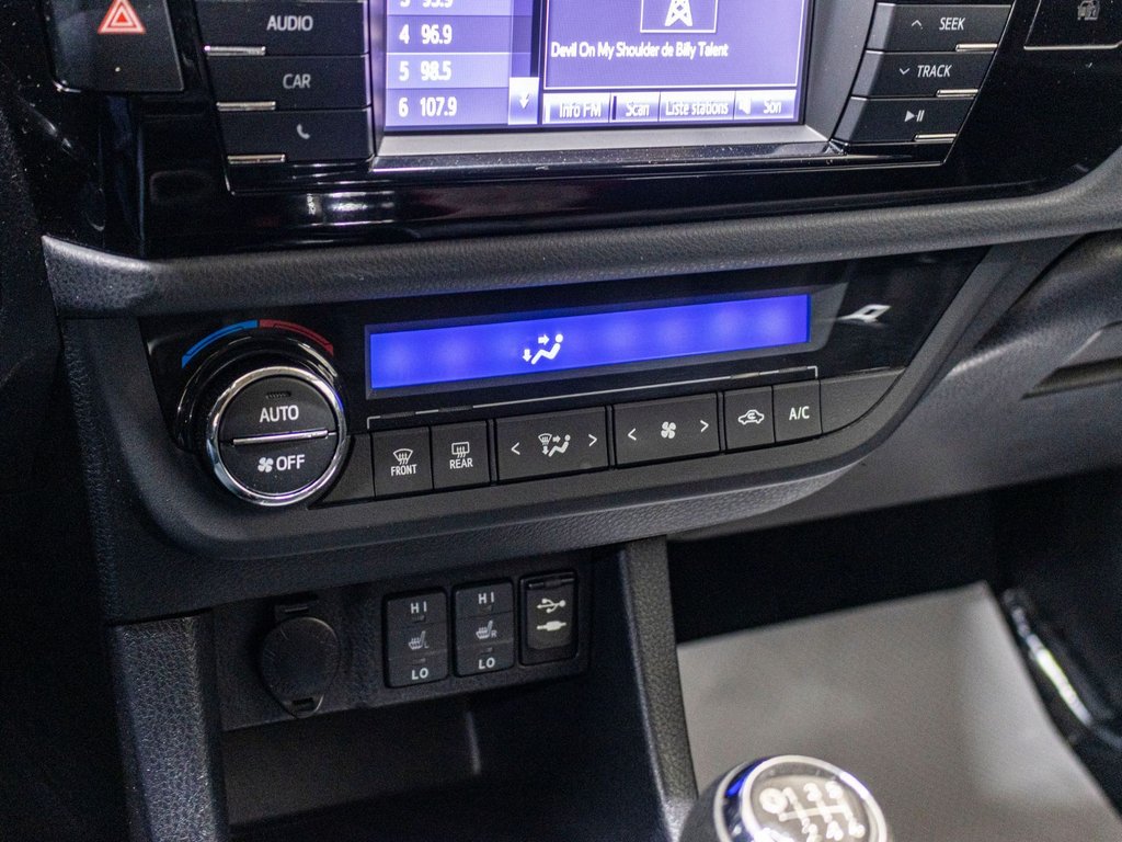 2016 Toyota Corolla S, MANUELLE, TOIT, CUIR, BARRES TOIT, CAM REC, MAG in Saint-Jérôme, Quebec - 13 - w1024h768px