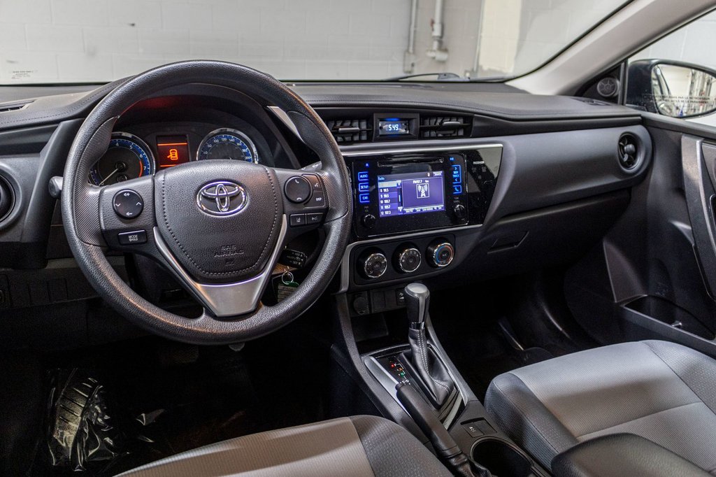 Toyota Corolla CE, PORTES ET FENETRE ELECTRIQUE, A/C, JAMAIS ACC 2017 à Saint-Jérôme, Québec - 6 - w1024h768px