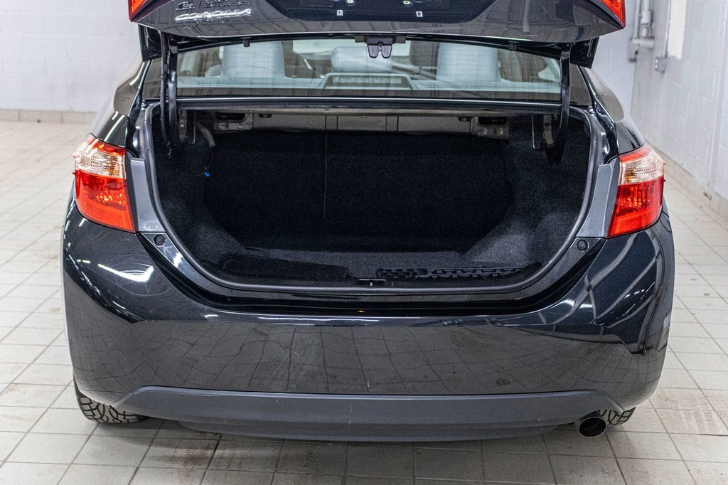 Toyota Corolla CE, PORTES ET FENETRE ELECTRIQUE, A/C, JAMAIS ACC 2017 à Saint-Jérôme, Québec - 24 - w1024h768px