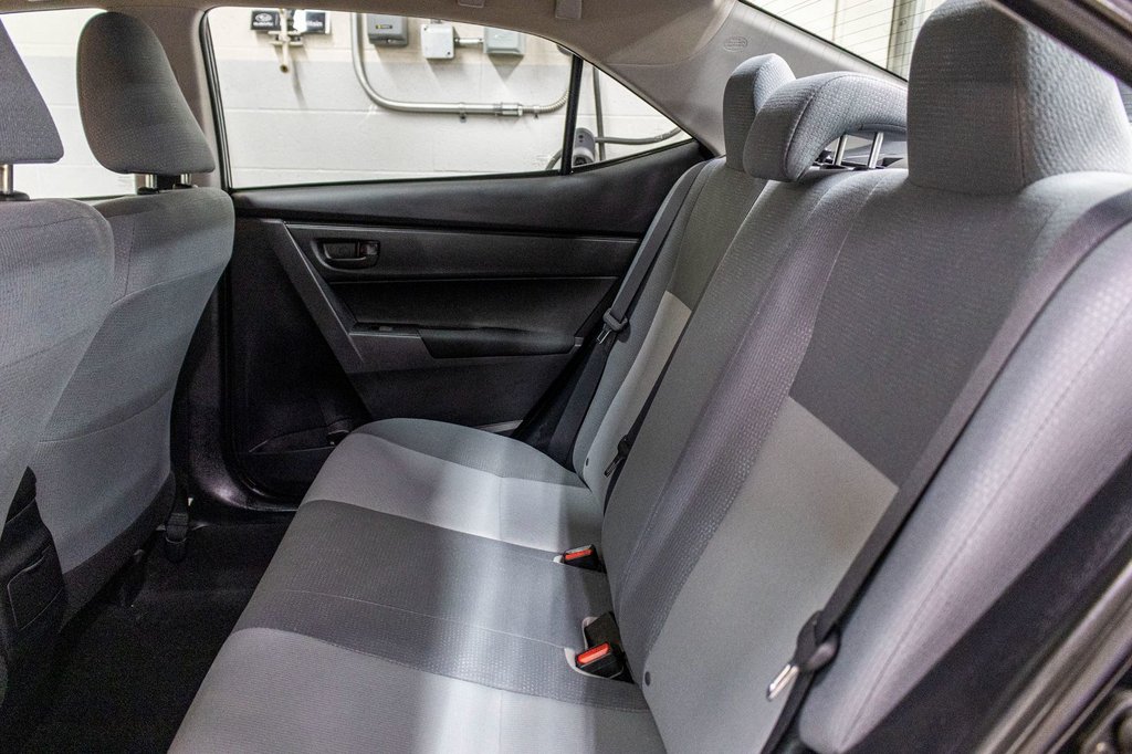 Toyota Corolla CE, PORTES ET FENETRE ELECTRIQUE, A/C, JAMAIS ACC 2017 à Saint-Jérôme, Québec - 23 - w1024h768px