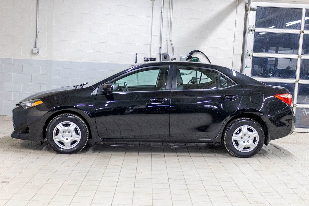 Toyota Corolla CE, PORTES ET FENETRE ELECTRIQUE, A/C, JAMAIS ACC 2017 à Saint-Jérôme, Québec - 3 - w1024h768px
