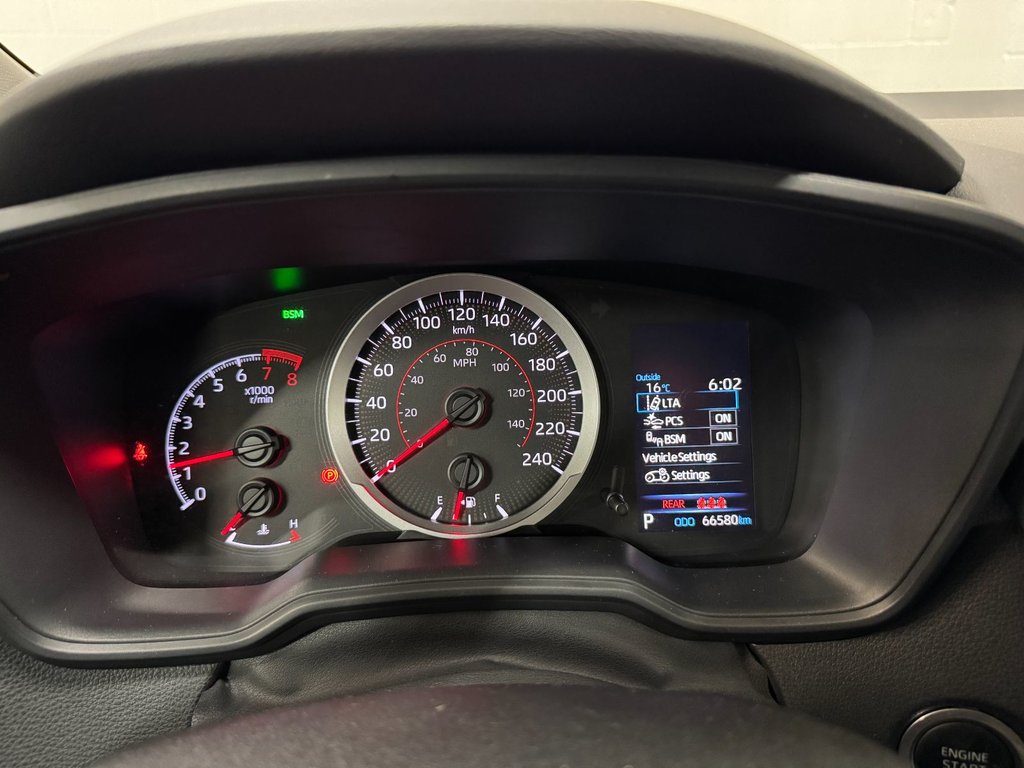 Toyota Corolla SE, TOIT, BANCS CHAUFF, DEMARREUR, JAMAIS ACC 2020 à Charlemagne, Québec - 15 - w1024h768px