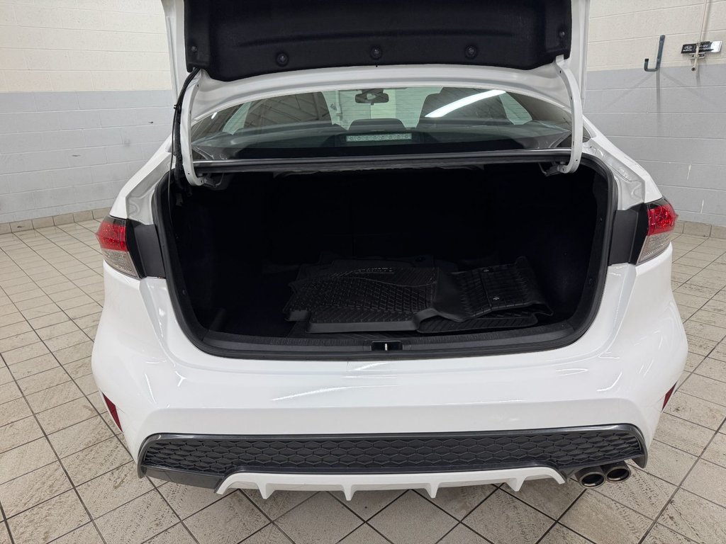 Toyota Corolla SE, TOIT, BANCS CHAUFF, DEMARREUR, JAMAIS ACC 2020 à Charlemagne, Québec - 6 - w1024h768px
