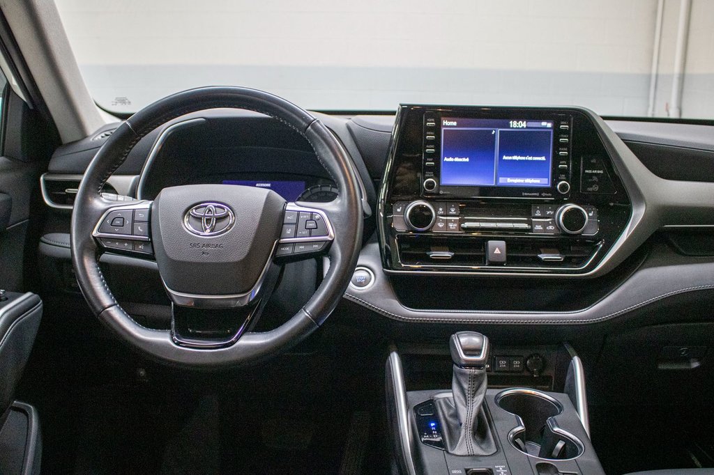 2021 Toyota Highlander XLE, 7 PASS, CUIR, TOIT, CARPLAY, BANCS CHAUFF in Charlemagne, Quebec - 7 - w1024h768px