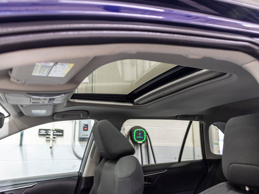 2022 Toyota RAV4 XLE XLE, TOIT, BANCS CHAUFF, CAM REC, in Charlemagne, Quebec - 26 - w1024h768px