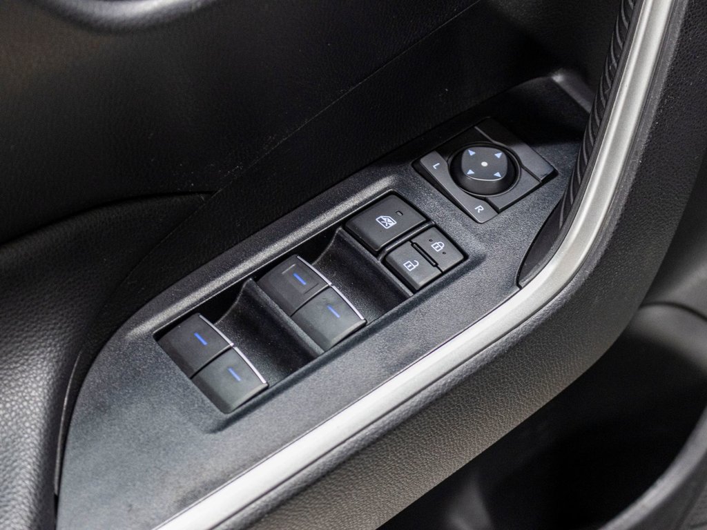 2022 Toyota RAV4 XLE XLE, TOIT, BANCS CHAUFF, CAM REC, in Charlemagne, Quebec - 28 - w1024h768px