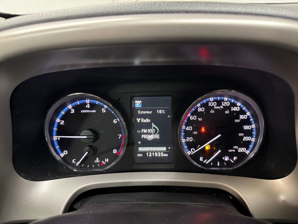 Toyota RAV4 LIMITED, TOIT, CUIR, BANCS CHAUFF, CAM, 1 PROP 2016 à Charlemagne, Québec - 16 - w1024h768px