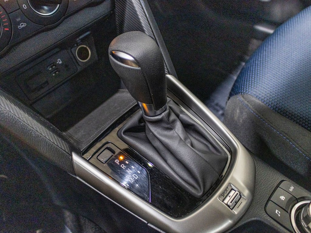 2020 Toyota Yaris Hatchback LE, A/C, PORTES ET FENETRES ELECTRIQUE, BLUETOOTH in Saint-Jérôme, Quebec - 13 - w1024h768px