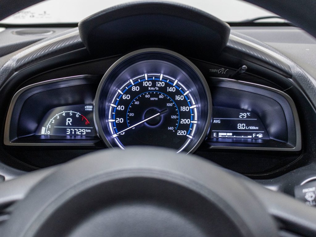 2020 Toyota Yaris Hatchback LE, A/C, PORTES ET FENETRES ELECTRIQUE, BLUETOOTH in Saint-Jérôme, Quebec - 17 - w1024h768px