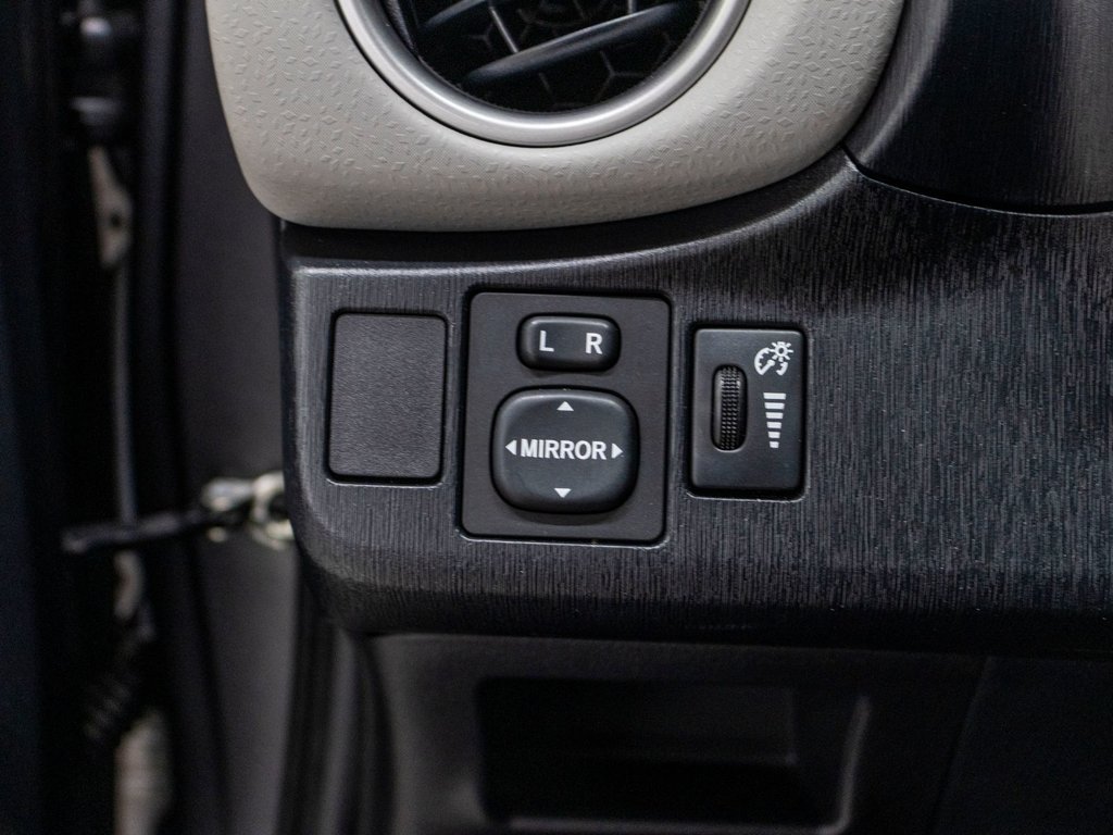 Toyota Yaris LE, A/C, PORTES ET FENETRES ELECTRIQUE, BLUETOOTH 2012 à Charlemagne, Québec - 16 - w1024h768px