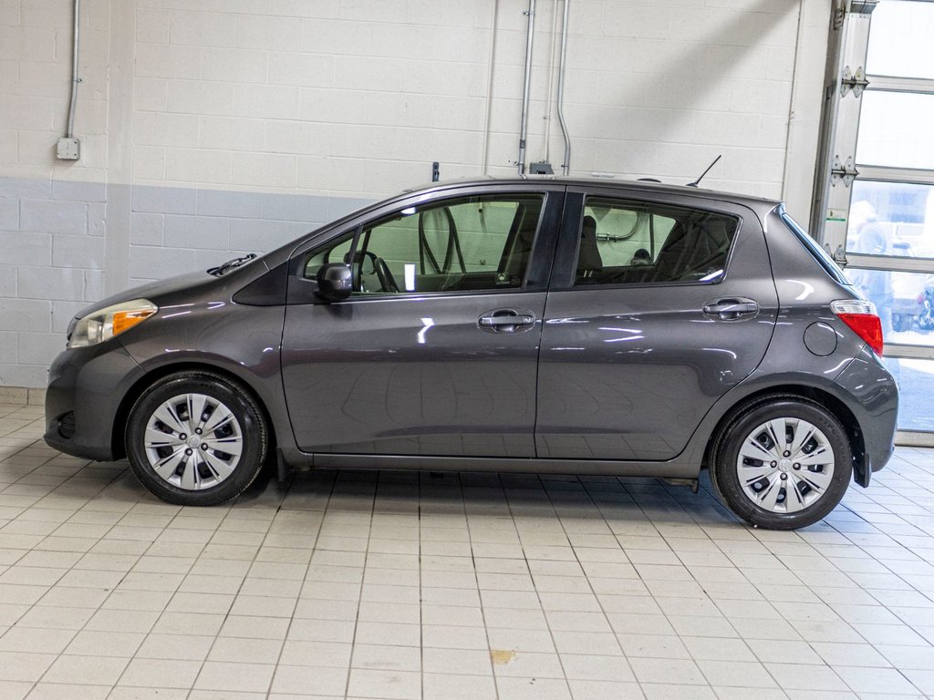 Toyota Yaris LE, A/C, PORTES ET FENETRES ELECTRIQUE, BLUETOOTH 2012 à Charlemagne, Québec - 3 - w1024h768px