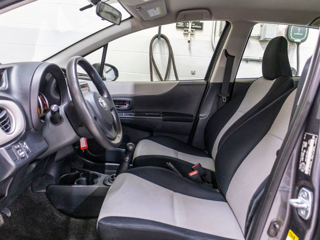 Toyota Yaris LE, A/C, PORTES ET FENETRES ELECTRIQUE, BLUETOOTH 2012 à Charlemagne, Québec - 18 - w1024h768px