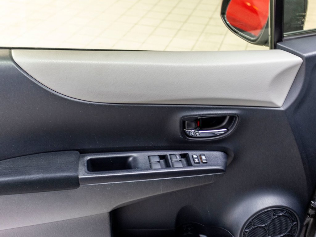 Toyota Yaris LE, A/C, PORTES ET FENETRES ELECTRIQUE, BLUETOOTH 2012 à Charlemagne, Québec - 21 - w1024h768px