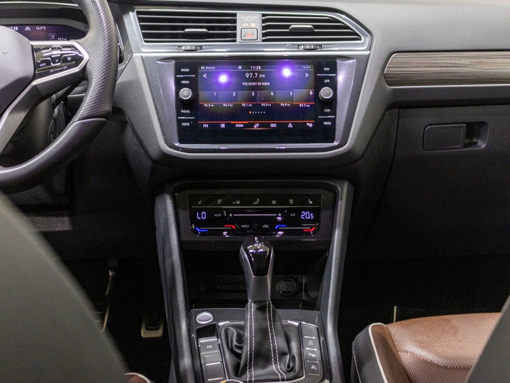 Volkswagen TIGUAN HIGHLINE R-LINE HIGHLINE, R-LINE. 4MOTION, TOIT PANO, BANCS CHAUFF 2022 à Saint-Jérôme, Québec - 8 - w1024h768px