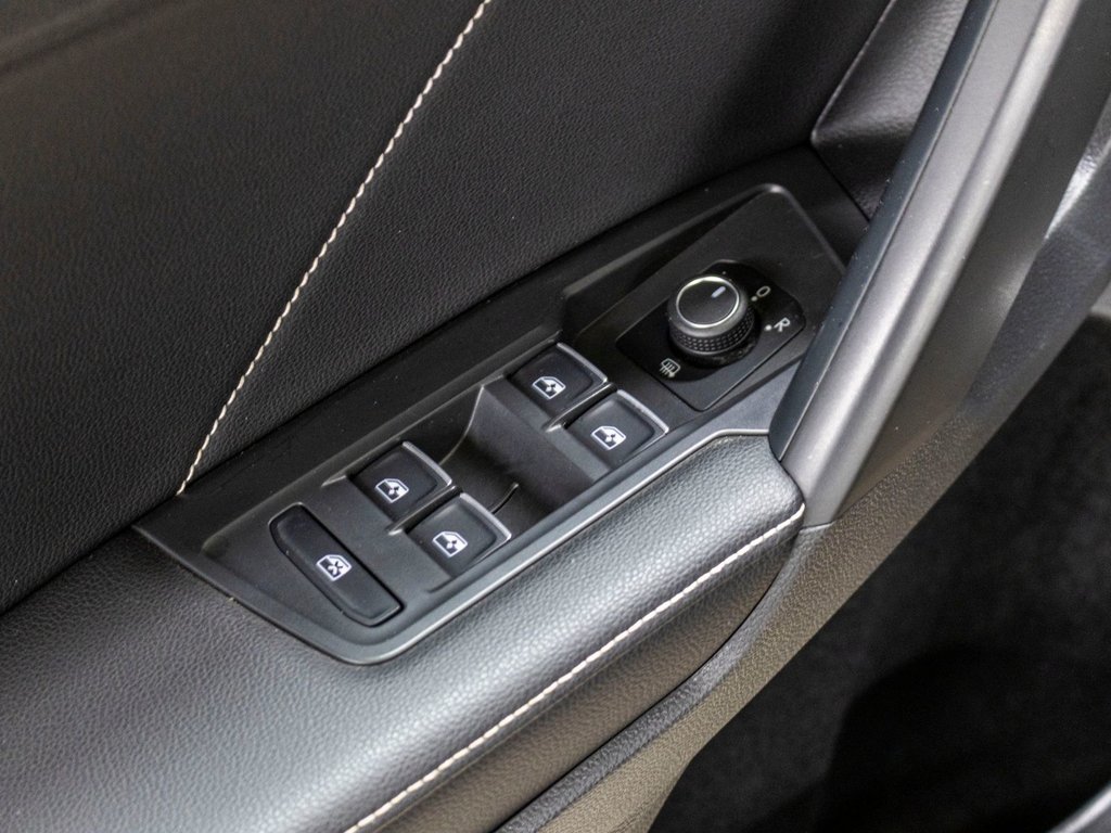 Volkswagen Tiguan COMFORTLINE, 4 MOTION, BANCS CHAUFF, CAM, BAS KM 2022 à Charlemagne, Québec - 30 - w1024h768px
