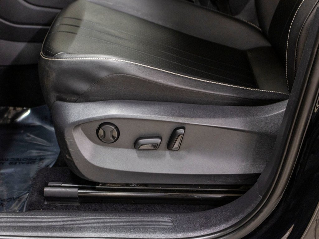 Volkswagen Tiguan COMFORTLINE, 4 MOTION, BANCS CHAUFF, CAM, BAS KM 2022 à Charlemagne, Québec - 25 - w1024h768px