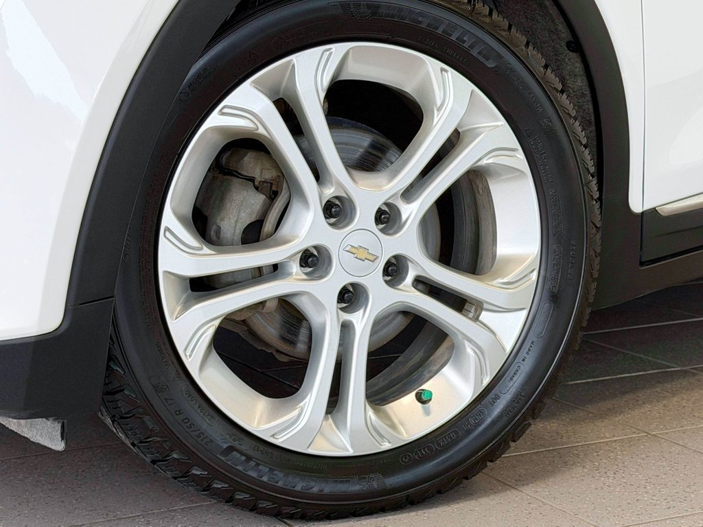 2019 Chevrolet Bolt EV LT in Notre-Dame-des-Prairies, Quebec - 17 - w1024h768px