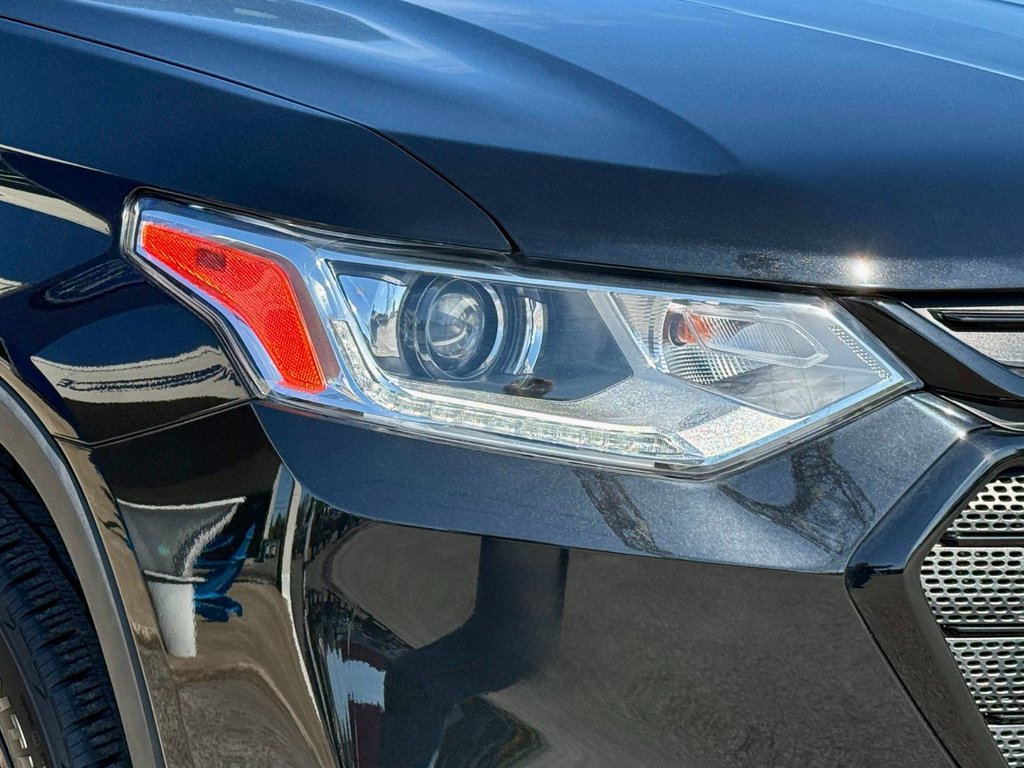 2019 Chevrolet Traverse LS in Notre-Dame-des-Prairies, Quebec - 7 - w1024h768px