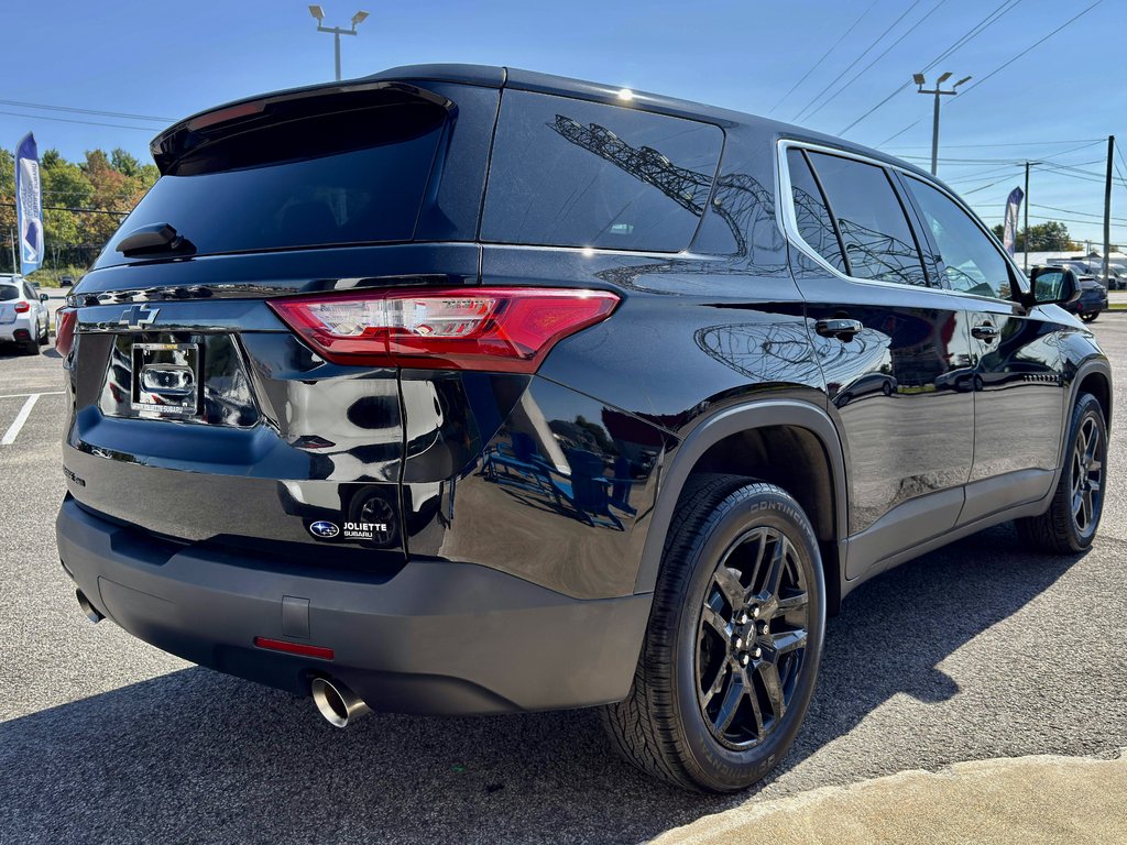 2019 Chevrolet Traverse LS in Notre-Dame-des-Prairies, Quebec - 11 - w1024h768px