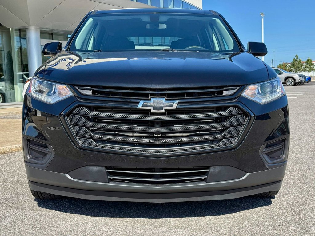 2019 Chevrolet Traverse LS in Notre-Dame-des-Prairies, Quebec - 4 - w1024h768px