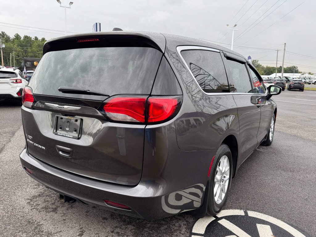 Chrysler Grand Caravan SXT 2022 à Notre-Dame-des-Prairies, Québec - 14 - w1024h768px