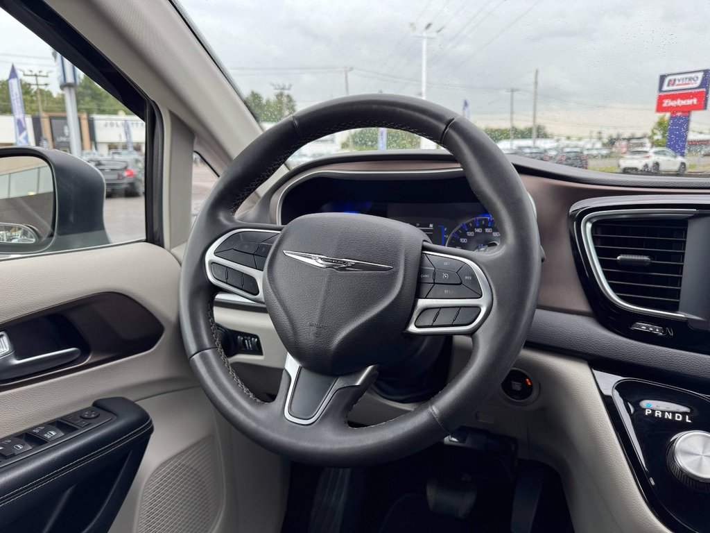 Chrysler Grand Caravan SXT 2022 à Notre-Dame-des-Prairies, Québec - 21 - w1024h768px