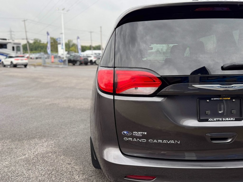 Chrysler Grand Caravan SXT 2022 à Notre-Dame-des-Prairies, Québec - 13 - w1024h768px