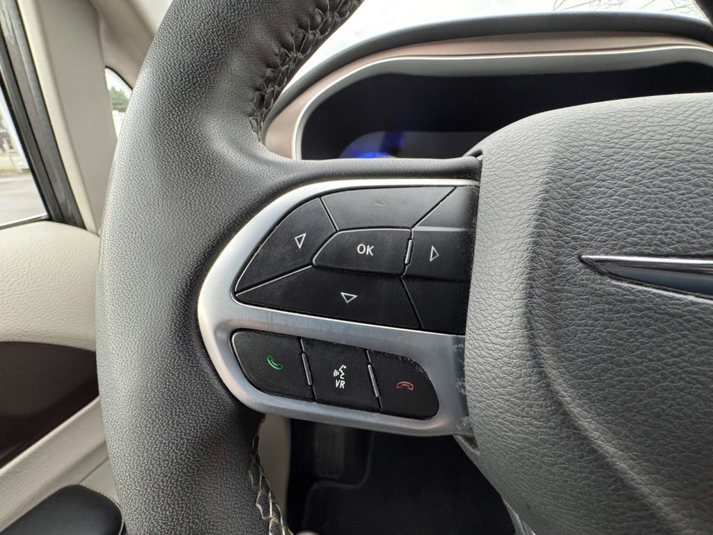 Chrysler Grand Caravan SXT 2022 à Notre-Dame-des-Prairies, Québec - 22 - w1024h768px