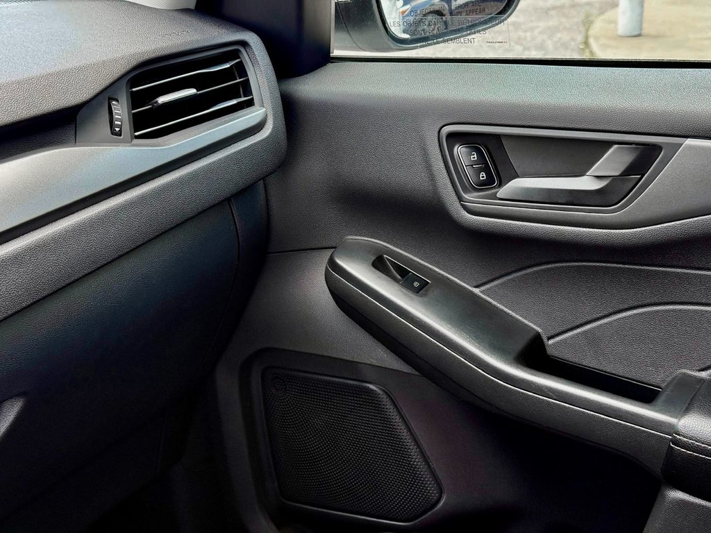 Ford Escape Active 2023 à Notre-Dame-des-Prairies, Québec - 33 - w1024h768px