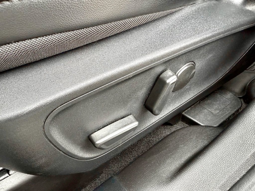 2024 Ford Escape PHEV in Notre-Dame-des-Prairies, Quebec - 32 - w1024h768px