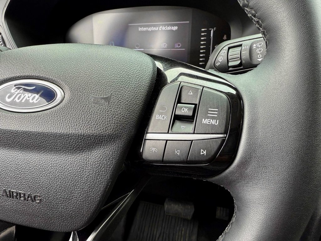 2024 Ford Escape PHEV in Notre-Dame-des-Prairies, Quebec - 26 - w1024h768px