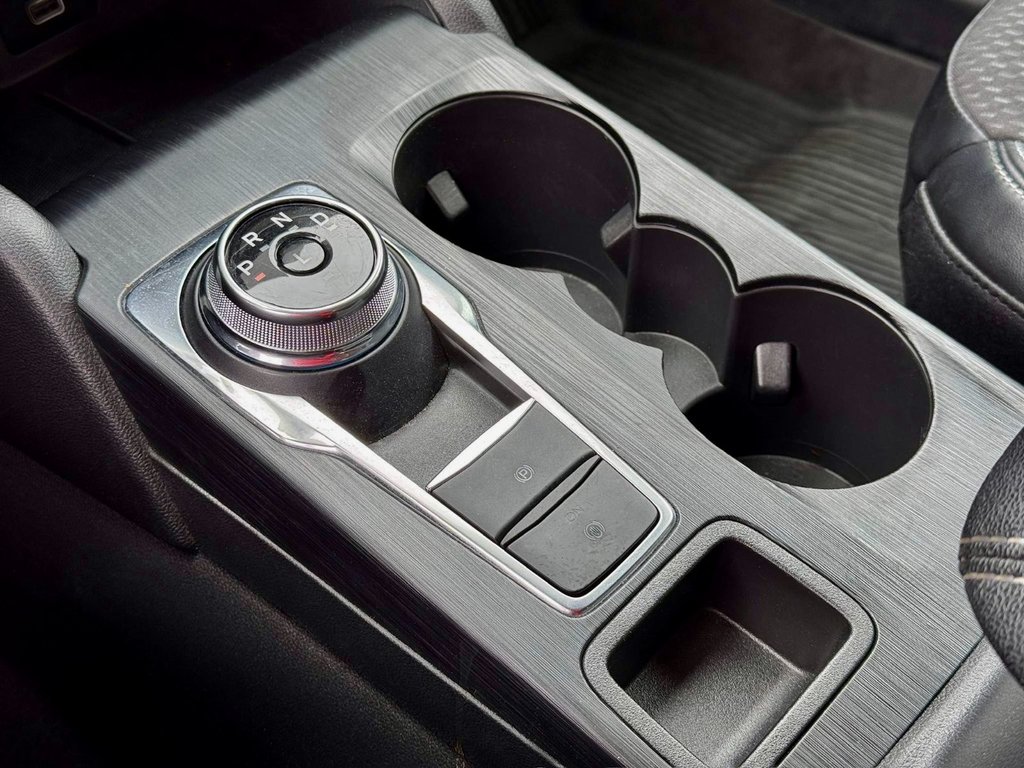 2024 Ford Escape PHEV in Notre-Dame-des-Prairies, Quebec - 31 - w1024h768px